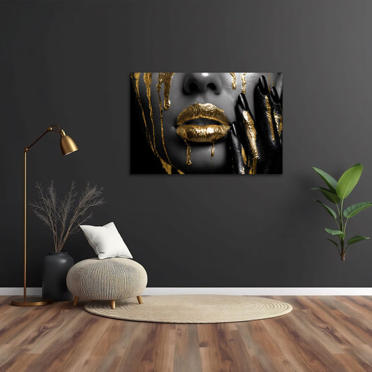 Labbra dorate di donna con colore fluido e stile elegante quadro