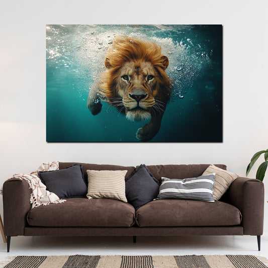Quadro leone nell'acqua animale selvaggio dinamico