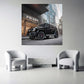 Auto di lusso Classe G davanti al negozio moda moderno quadro