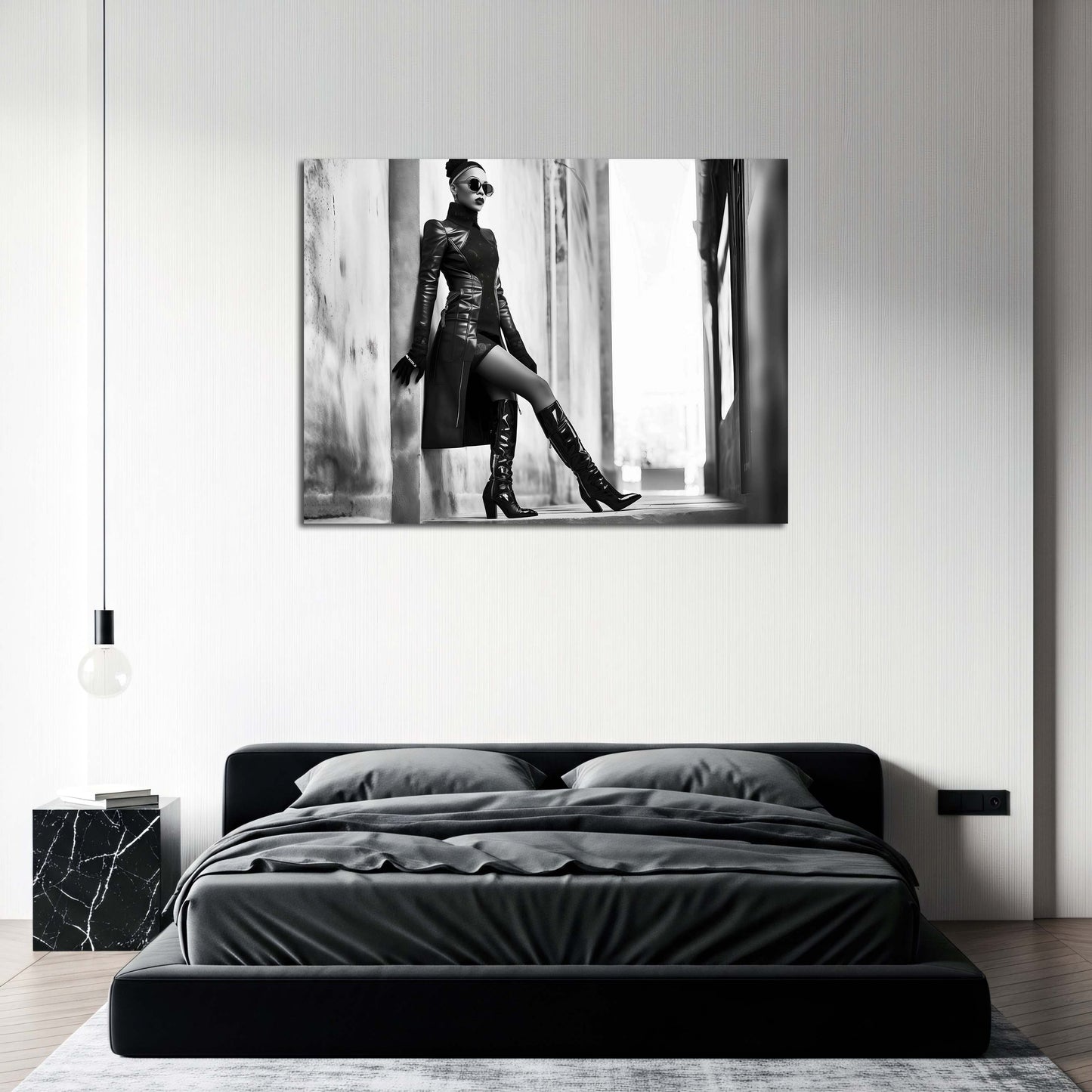 Donna con stivali alti e cappotto bianco e nero stile urbano quadro