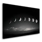 Fasi lunari in bianco e nero sopra l'oceano notturno quadro