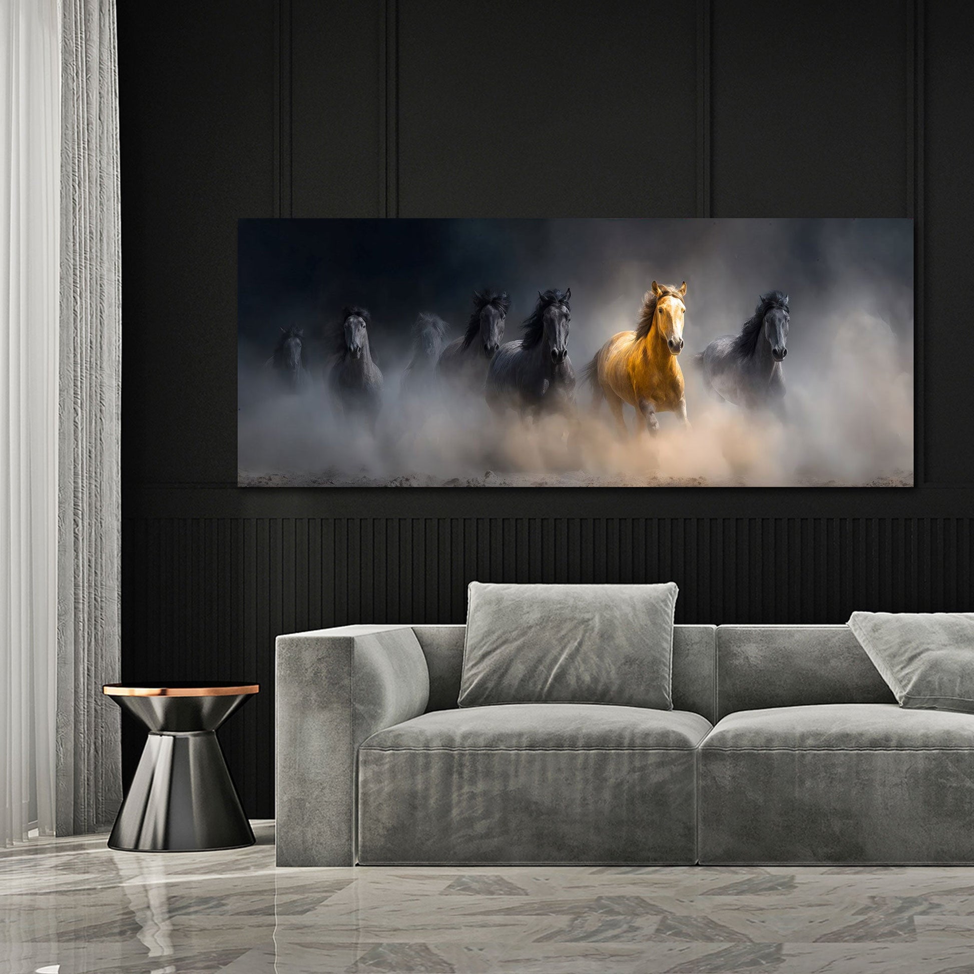 Cavallo dorato guida la mandria nella nebbia quadro