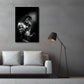 King of Pop dal vivo con fascio di luce in bianco e nero quadro