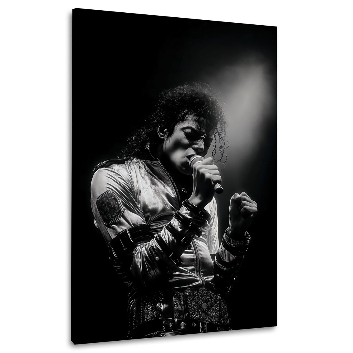 King of Pop sul palco sotto i riflettori in bianco e nero quadro