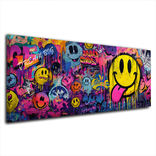 Tante faccine colorate su muro graffiti vivace panoramica quadro